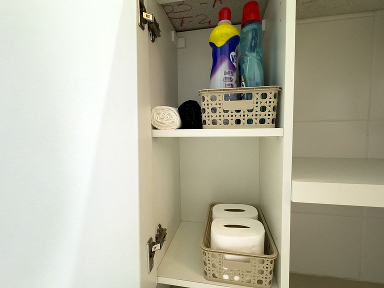 Studio na Vila Madalena, Metrô ao Lado e Conforto!