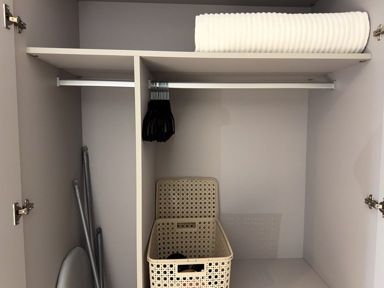 Studio na Vila Madalena, Metrô ao Lado e Conforto!