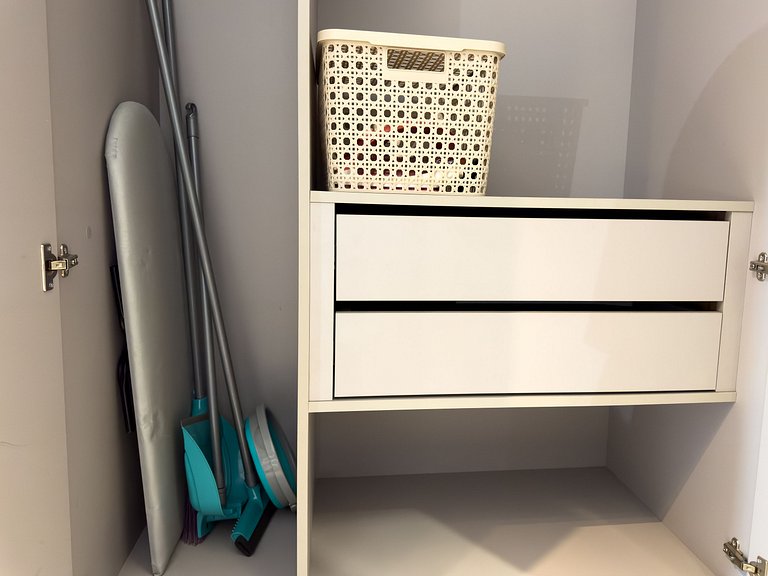 Studio na Vila Madalena, Metrô ao Lado e Conforto!