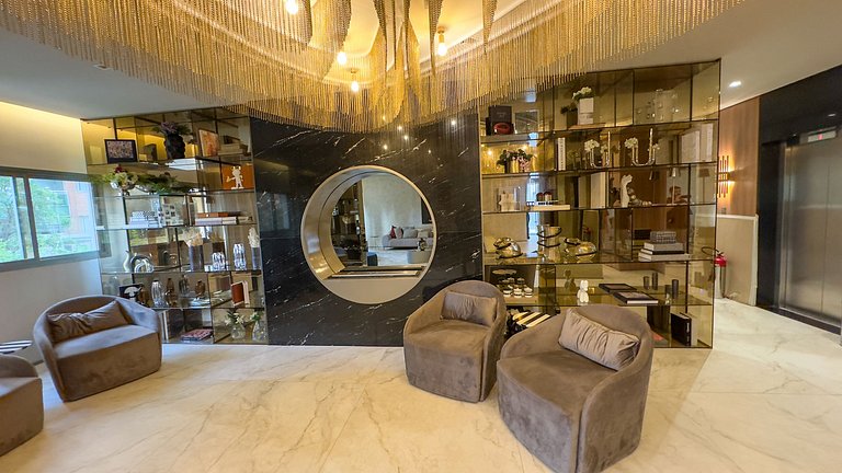 Lindo Studio Próximo Metrô e Shopping Ibirapuera