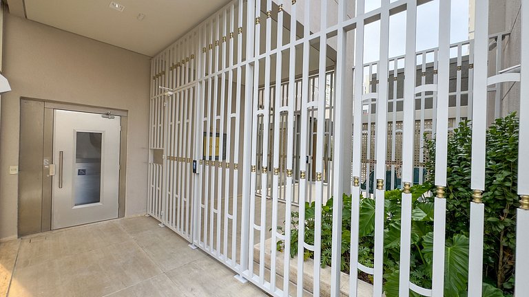 Lindo Studio Próximo Metrô e Shopping Ibirapuera