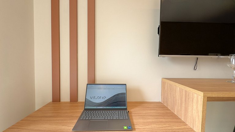 Lindo Studio Próximo Metrô e Shopping Ibirapuera
