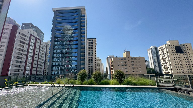 Premium Studio!Pool, Leisure, Metro 3 Minutes Away