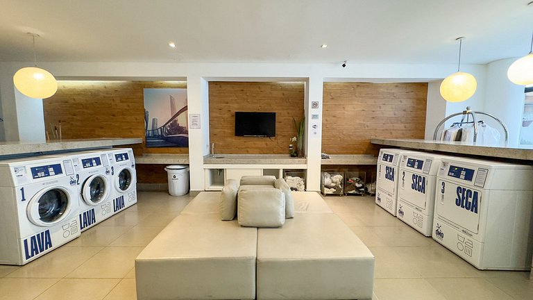 Pinheiros -Piscina Aquecida, Garagem, Metrô até 4P