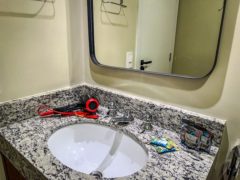 O Melhor de Perdizes Studio para 3 com Piscina