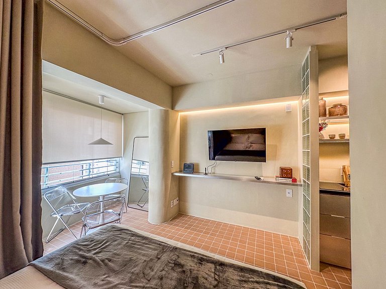 O Melhor de Perdizes Studio para 3 com Piscina