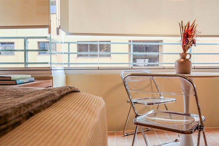 O Melhor de Perdizes Studio para 3 com Piscina