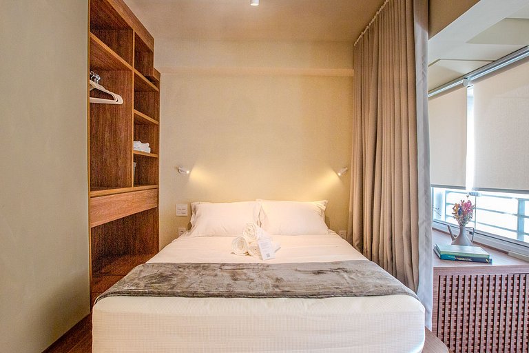 Studio with Pool for 3 Next to Allianz Stadium